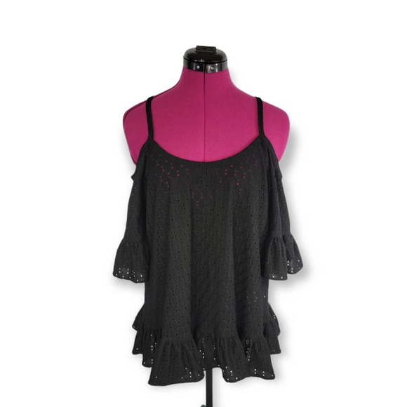 **NWT** Michael Kors Eyelet Cold Shoulder Ruffle Top Size Medium Black - Picture 2 of 8